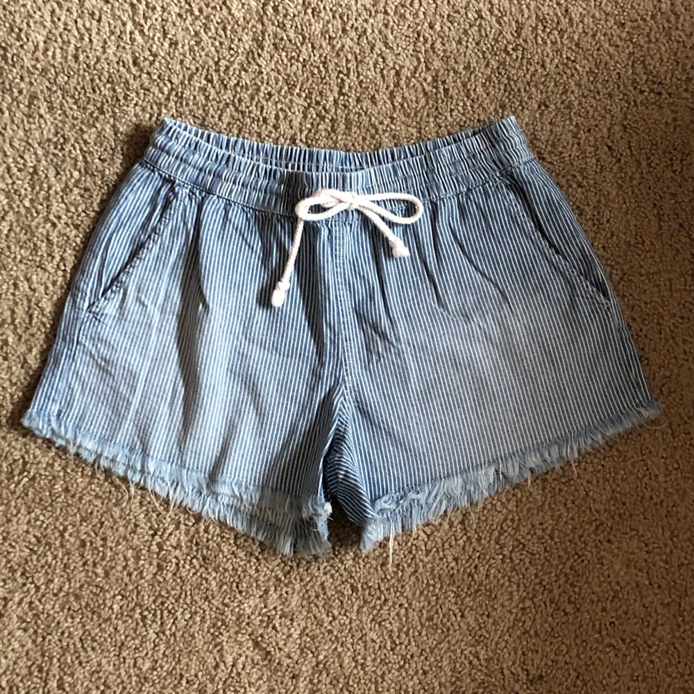Aerie striped shorts